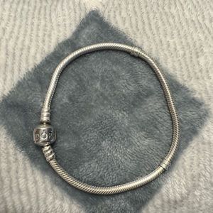 Pandora clasp bracelet